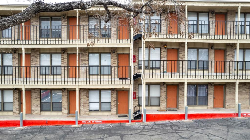 Photo of Listing #7605647