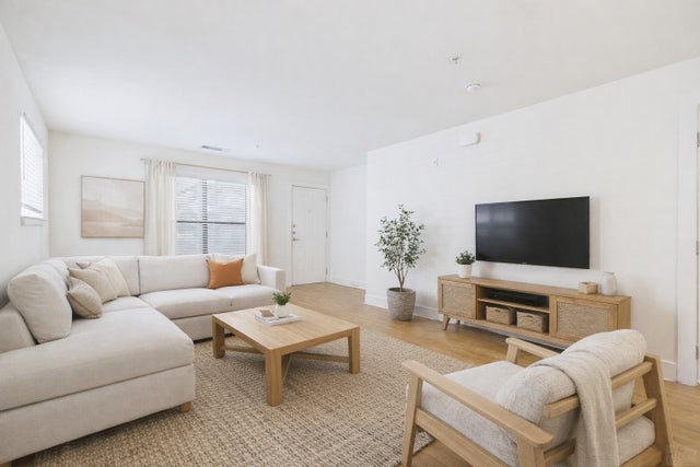 711 W 32nd Street 111, Austin