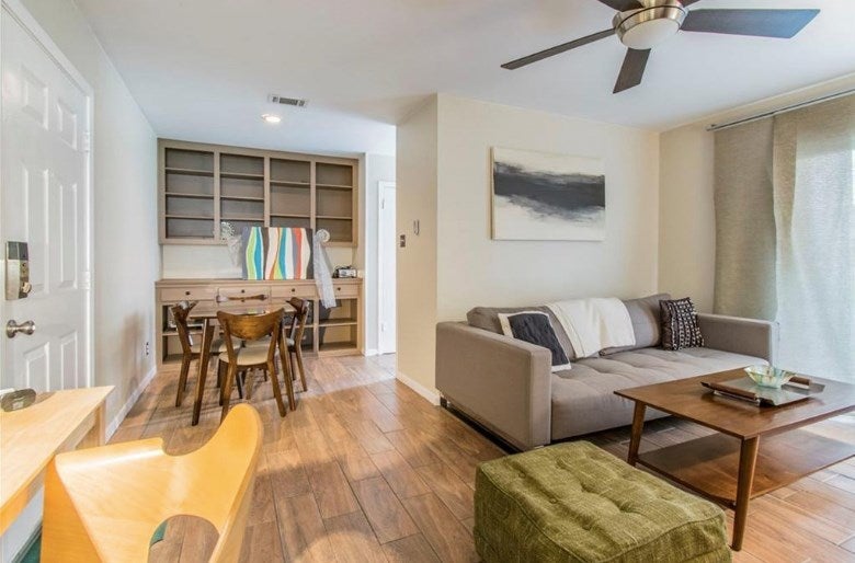 Photo of Listing #6763845