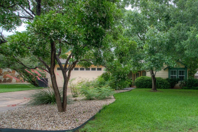 5304 Wolf Run, Austin