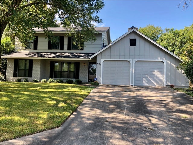 1705 Pebble Brook Drive, Austin