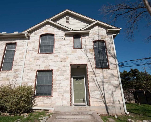 600 Kawnee Drive D, Austin