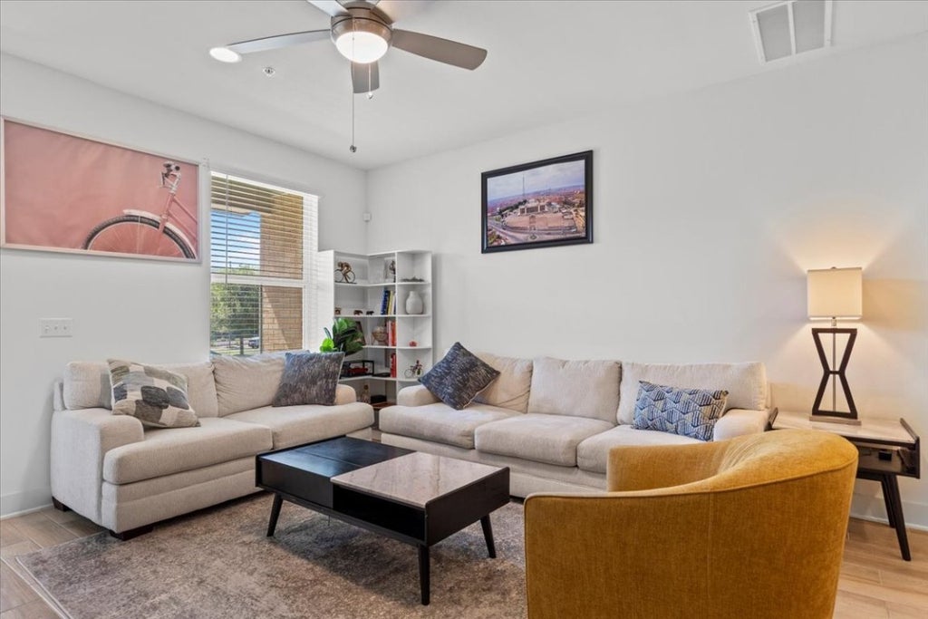 2516 Simond Avenue D, Austin