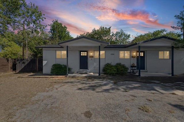 1304 Falcon Cove B, Austin