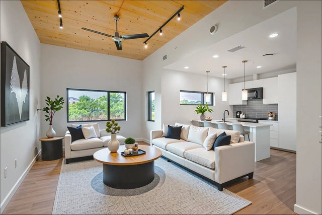 3515 Webberville Road Vista, Austin