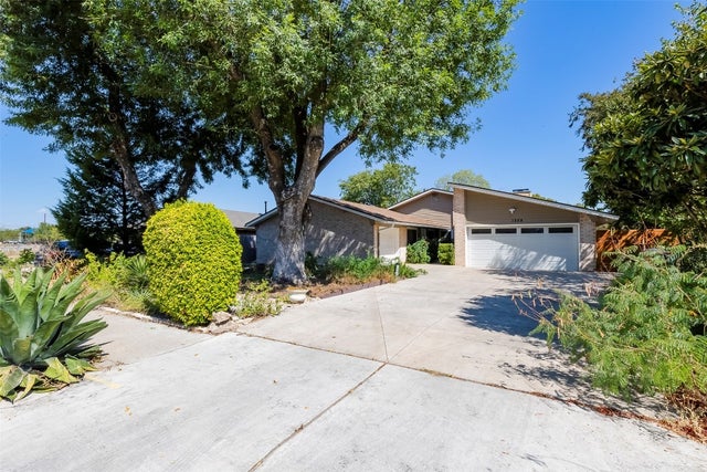 1204 Woodfield Drive B, Austin