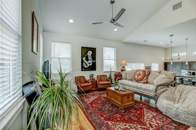 1161 Ridgeway Drive, Austin