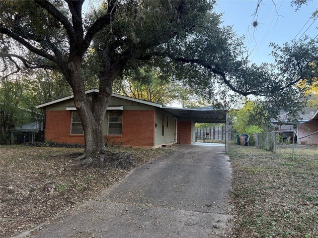4502 Banbury Bend, Austin