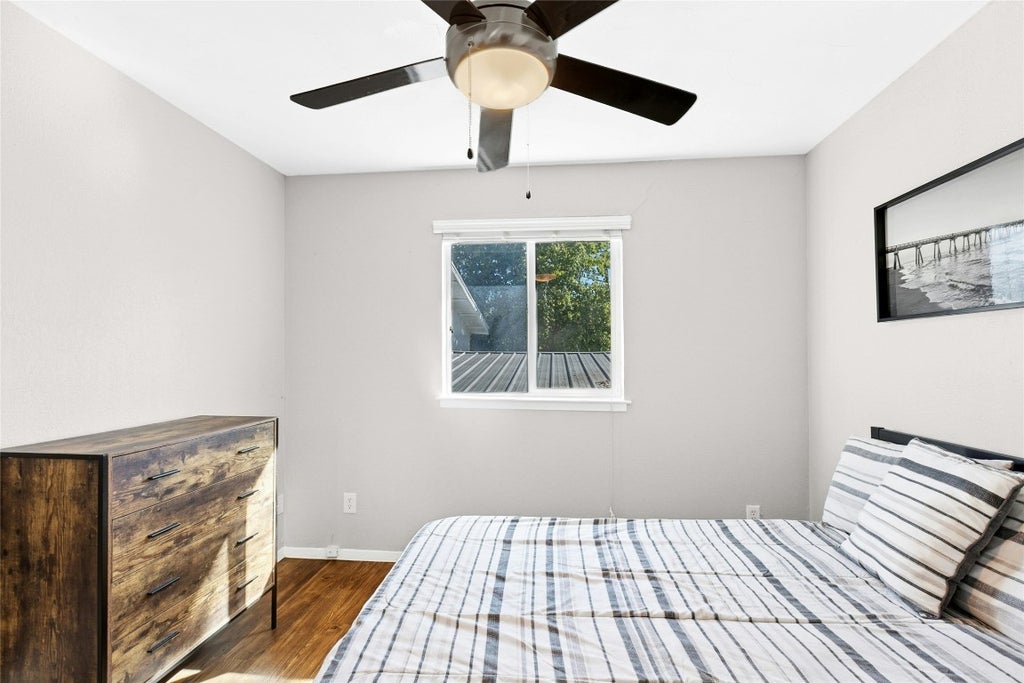 2401 Manor Road 214, Austin