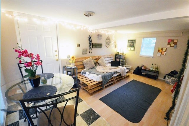 907 E 38th Street B, Austin