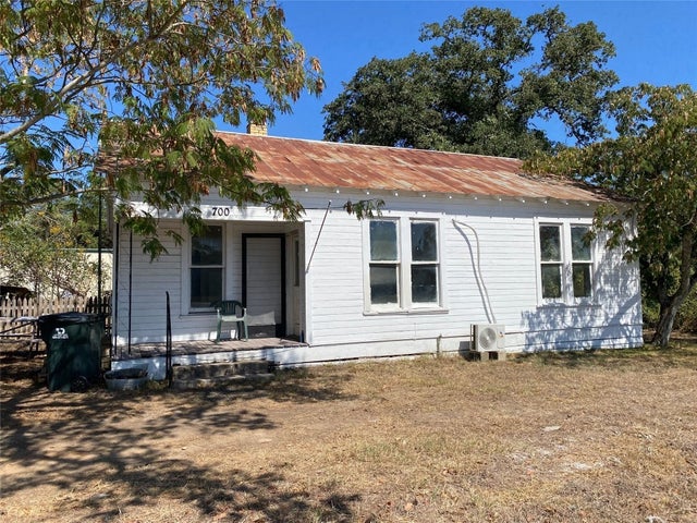 700 Highway 290 E, Elgin