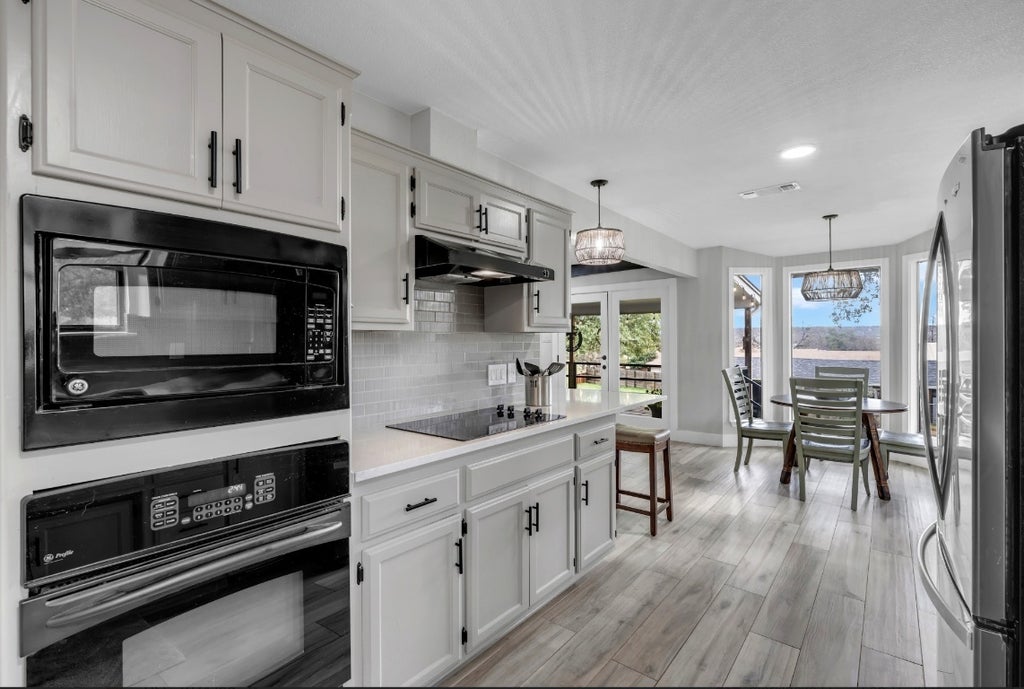 112 County Road 139b, Burnet