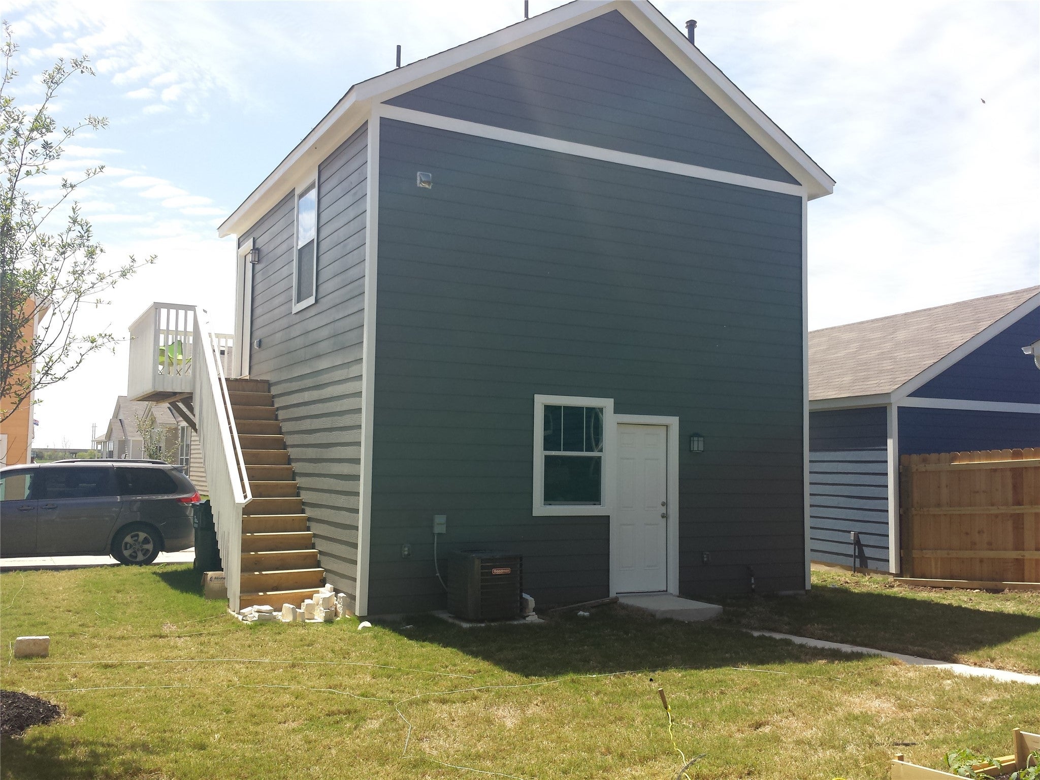 Photo of Listing #3625712