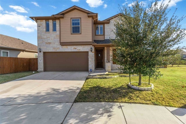 137 Gray Wolf Drive, San Marcos