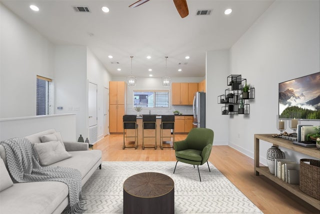 1702 S Lamar Boulevard 22, Austin