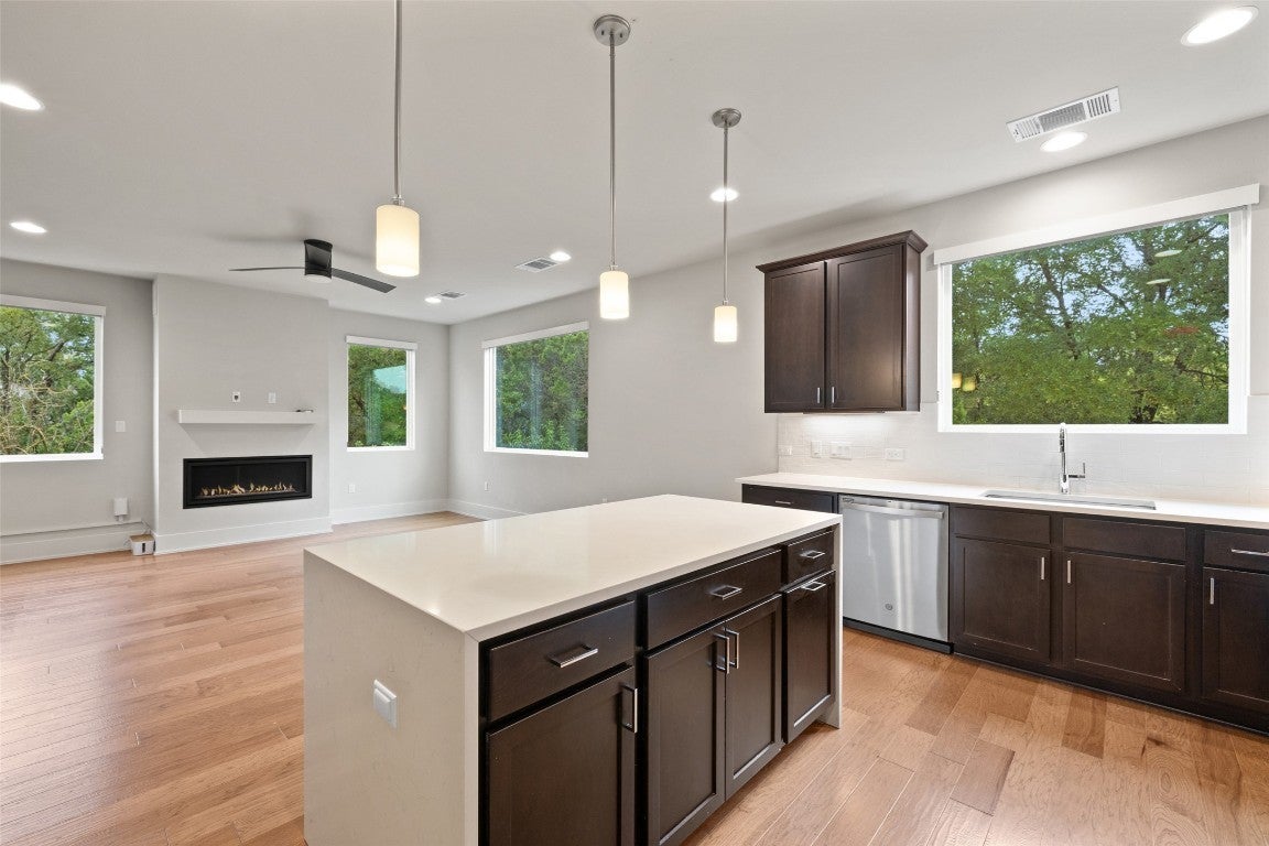 Photo of Listing #5852304