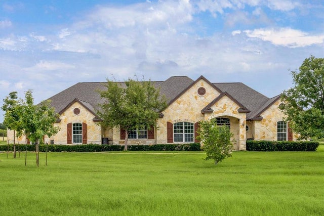 144 Escondido Drive, Del Valle