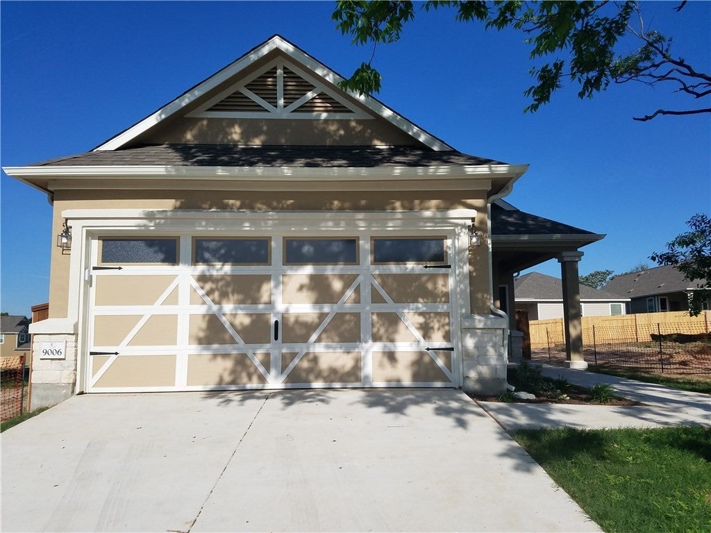 9006 Acorn Cup Drive, Austin
