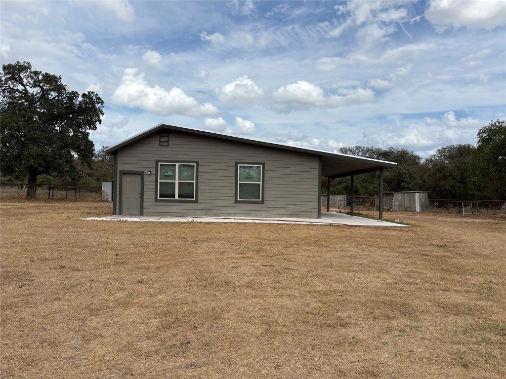 120 Boxwood Lane, Bastrop
