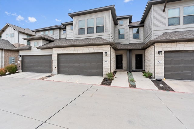 2500 Forest Creek Drive 302, Round Rock