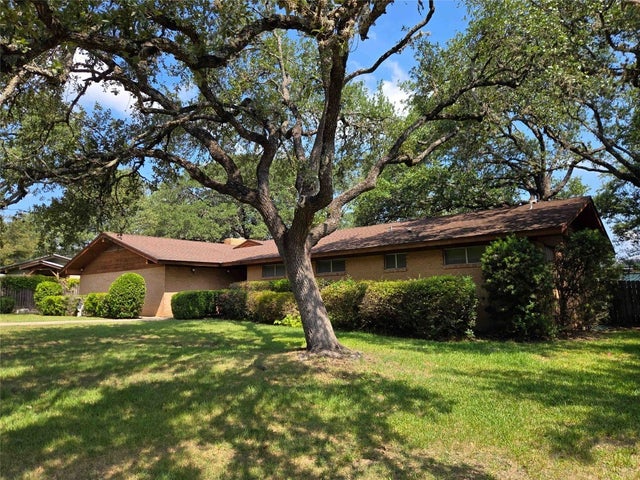 402 Honeycomb Ridge, Austin