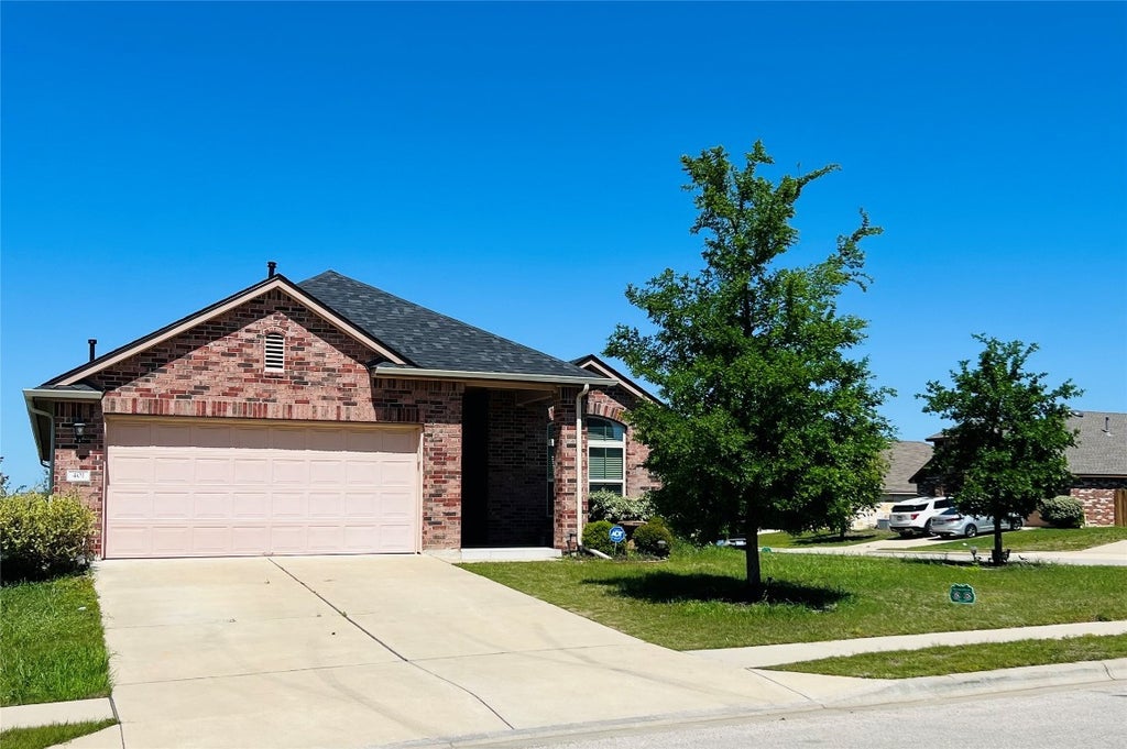 401 Tula Trail, Leander