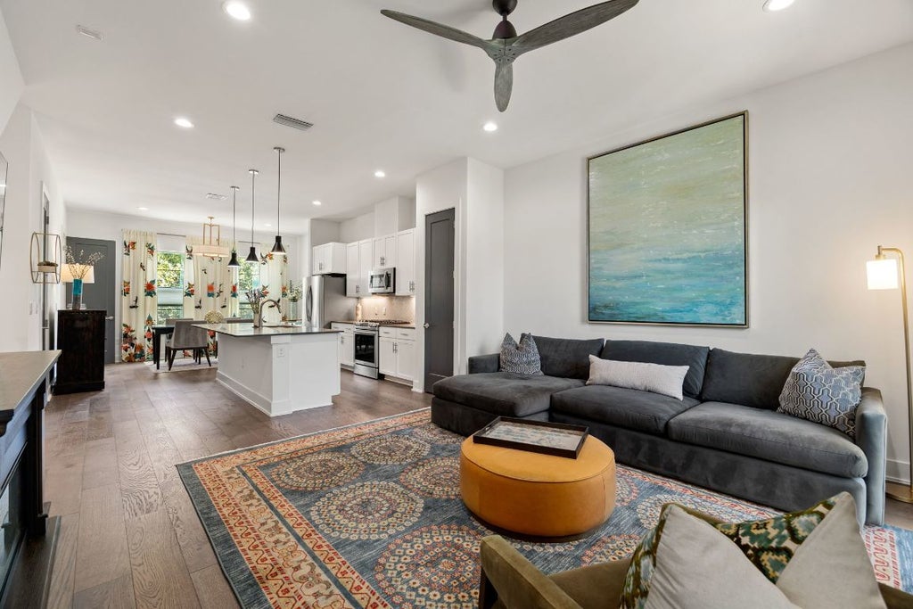 3700 Clawson Road 503, Austin