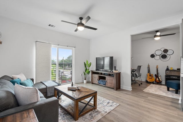 2220 Webberville Road 323, Austin