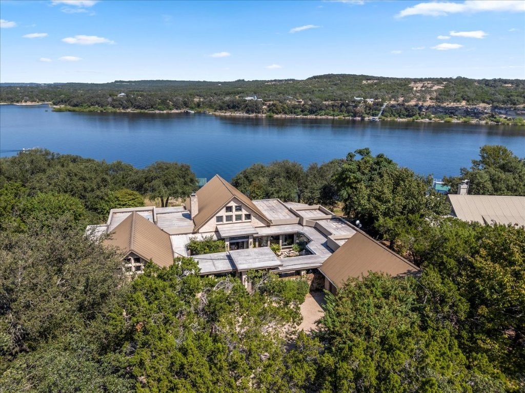 24736 Travis Lakeside Drive A, Spicewood