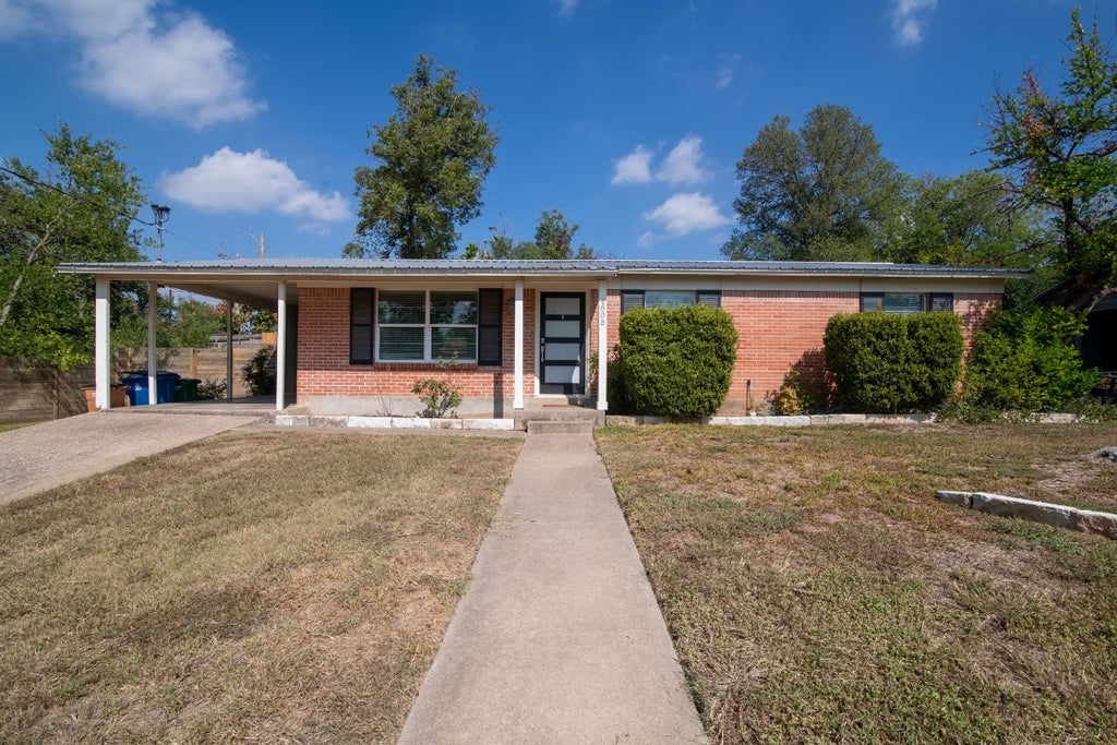 4805 Creekwood Road, Austin