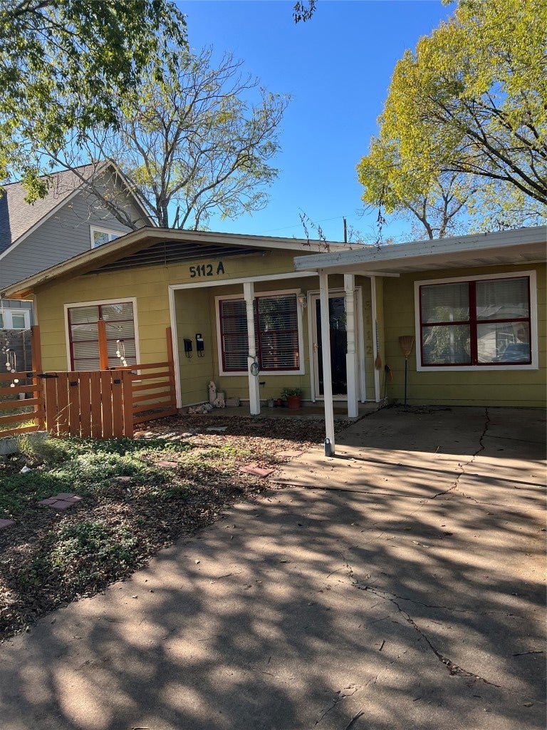 5112 Martin Avenue A, Austin