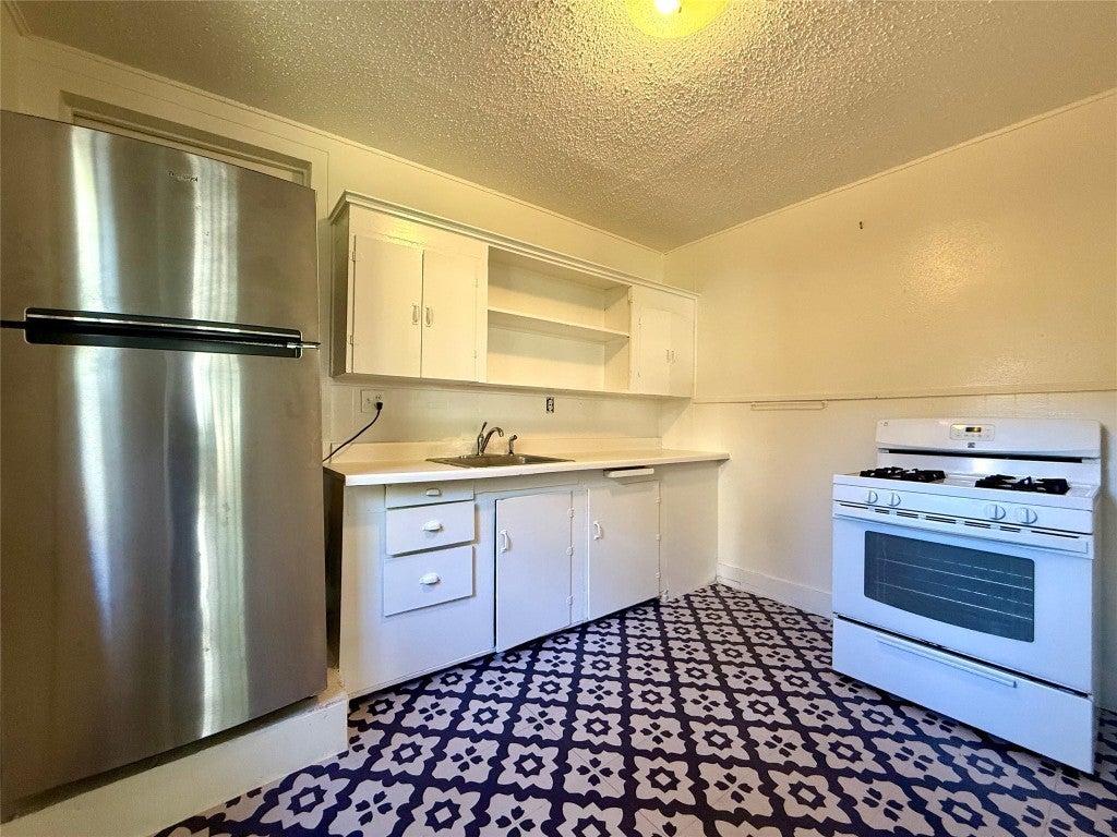 916 Keith Lane C, Austin