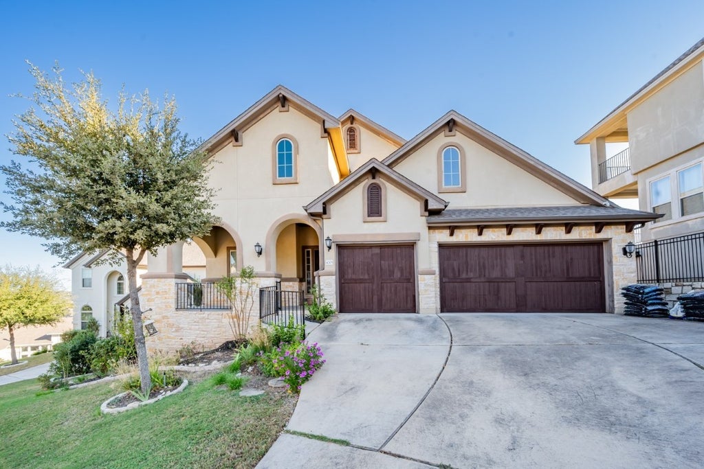 4205 Steep Rock Lane, Austin