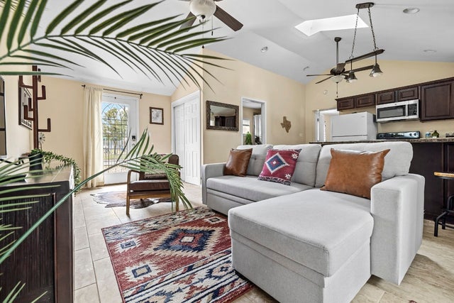 75 Pedernales Street, Austin