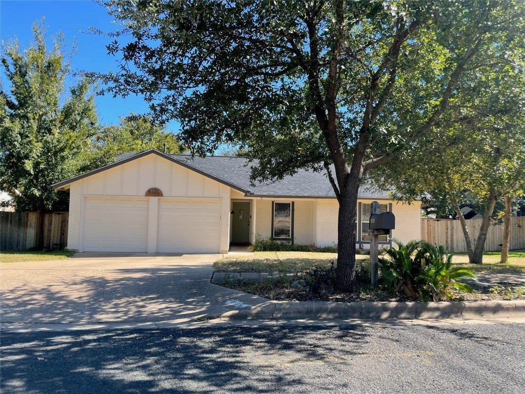 11505 Murcia Drive, Austin
