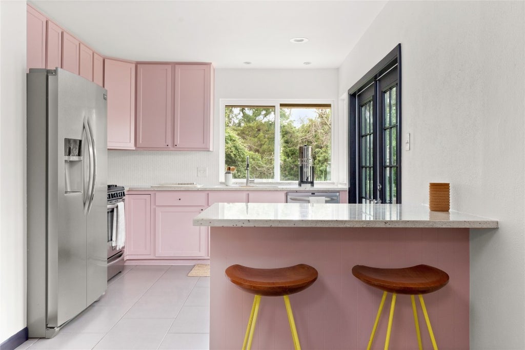 705 Battle Bend Boulevard, Austin