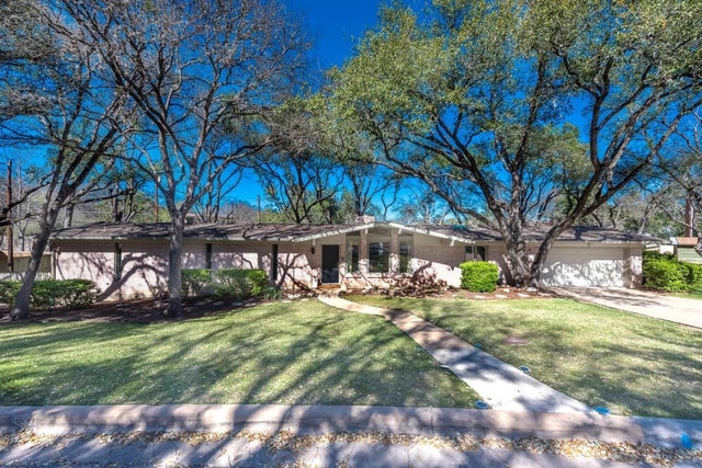 2 Randolph Pl, Austin