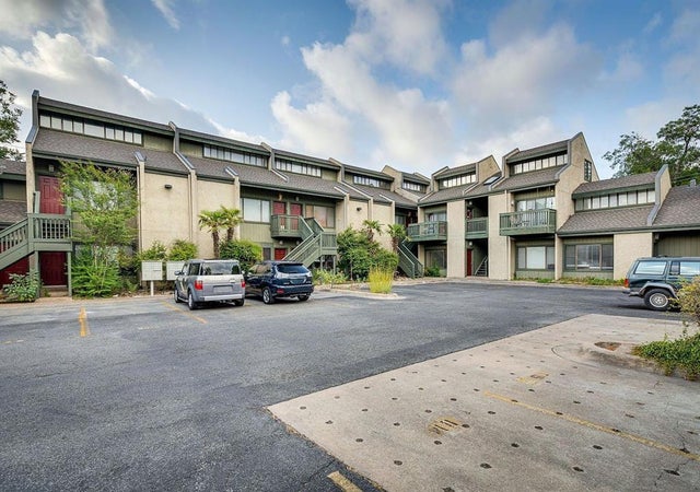 601 Nelray Boulevard 15, Austin