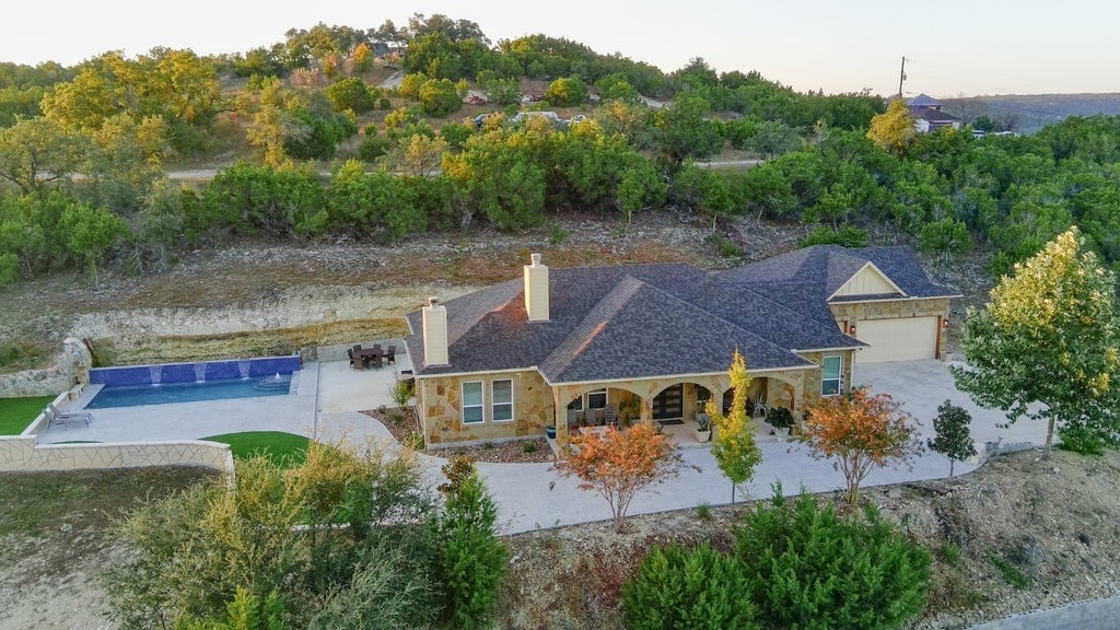 21404 Lonesome Court, Leander