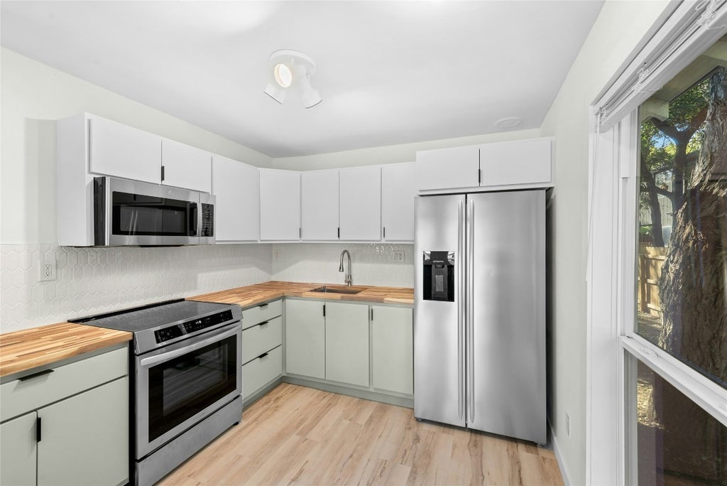 1507 Holly Street A, Austin