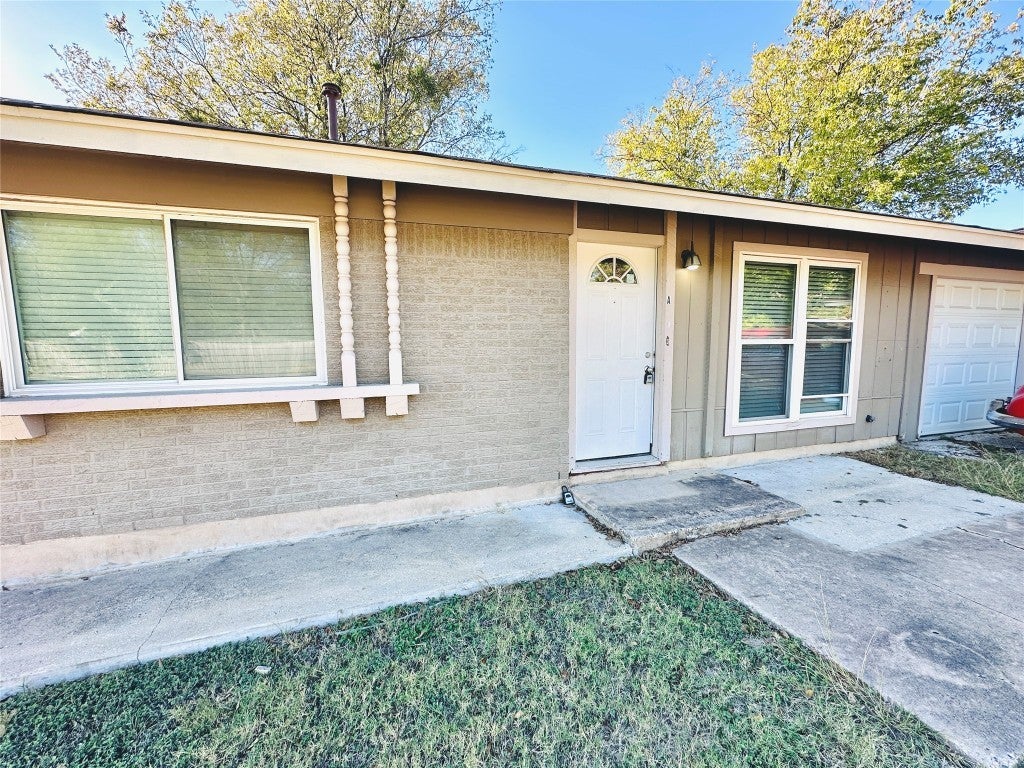 4748 Suburban Drive A, Austin