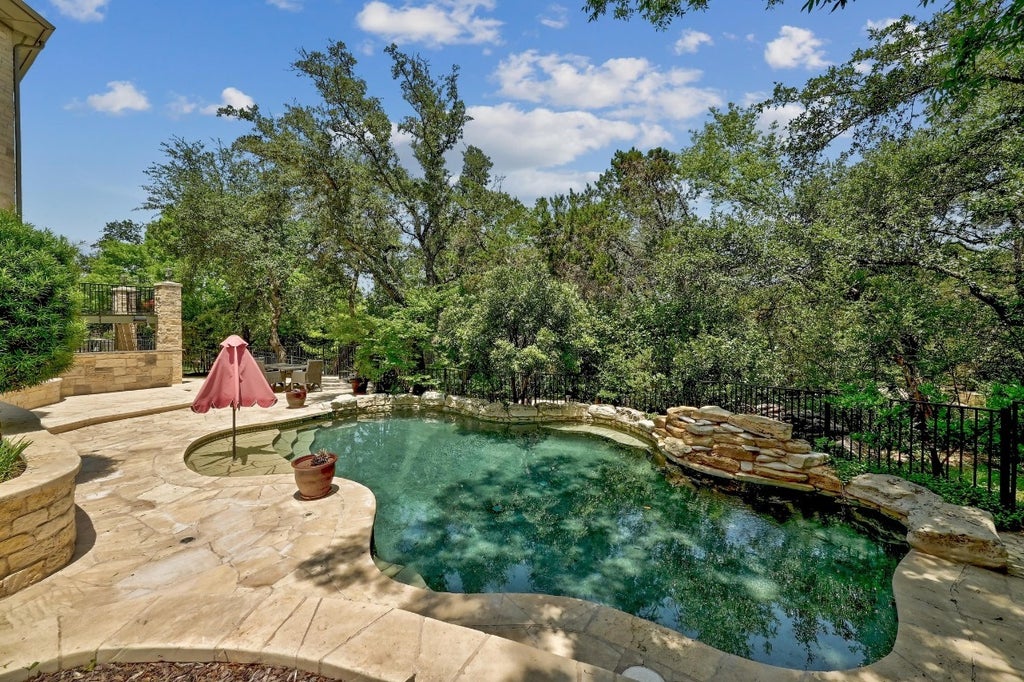 12004 Mira Mesa Drive, Austin