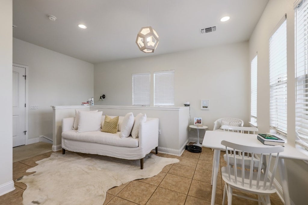 4233 Mattie Street Garage Apartment, Austin