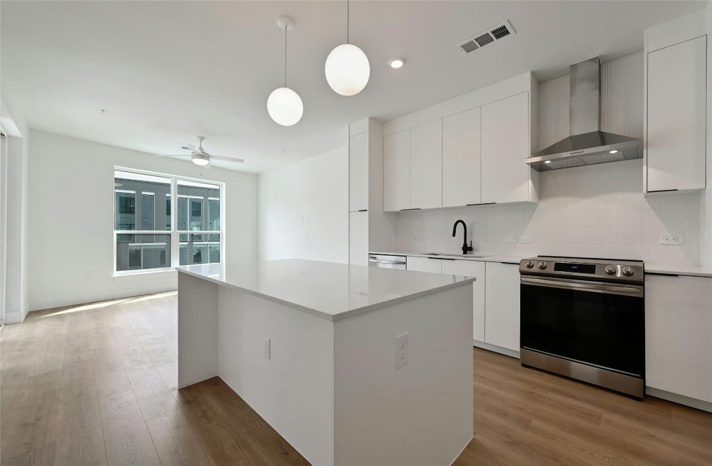 1701 Simond Avenue 328, Austin