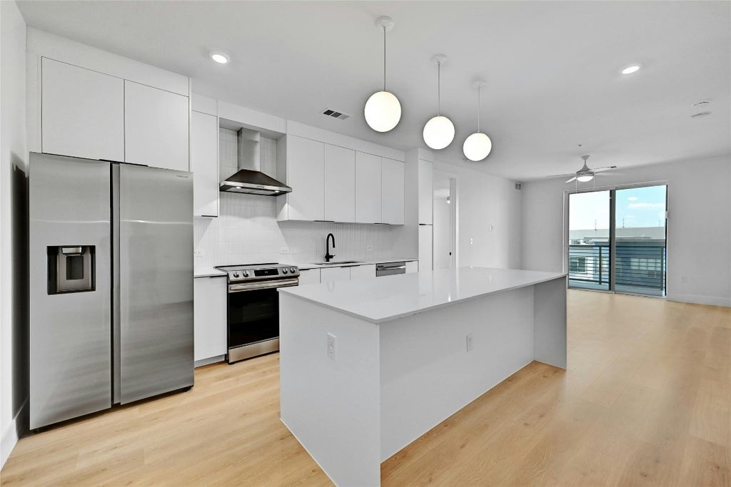 1701 Simond Avenue 518, Austin