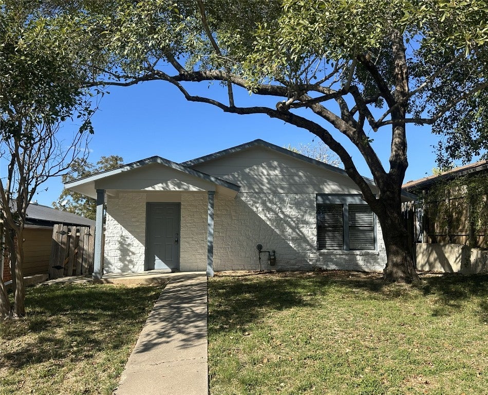 5724 Signal Point, Austin