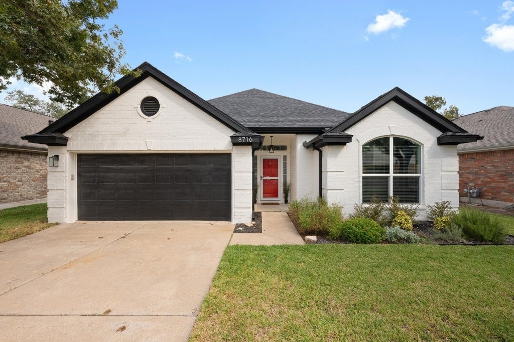 8716 Bobcat Drive, Round Rock