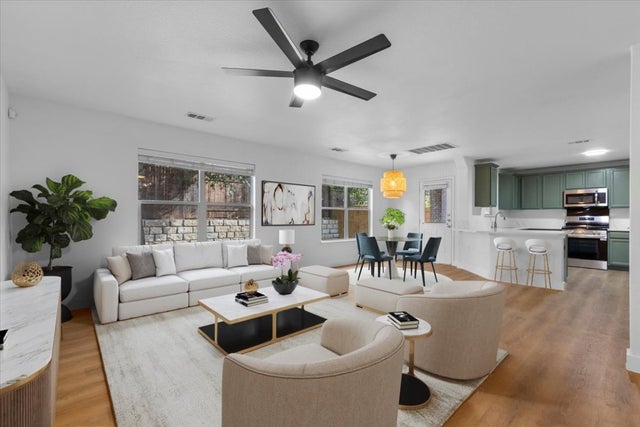 5940 Silver Screen Drive, Austin