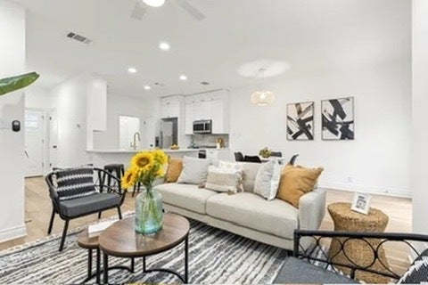 Photo of Listing #7904718