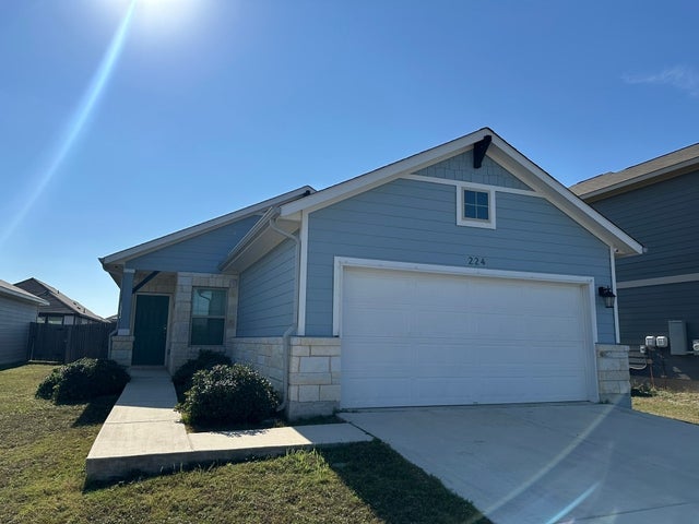 224 Wild Wind Trail, Jarrell